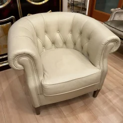 Poltrona in stile classico Capitonné Kermes in Offerta Outlet