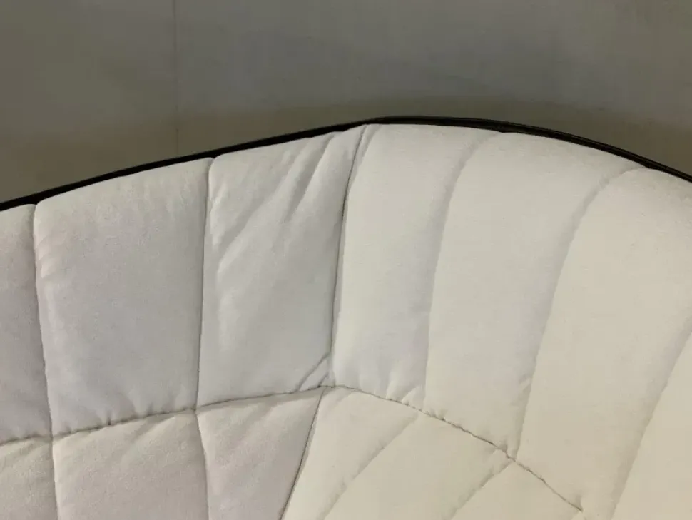 Poltrona in stile design Moel Ligne roset in Offerta Outlet