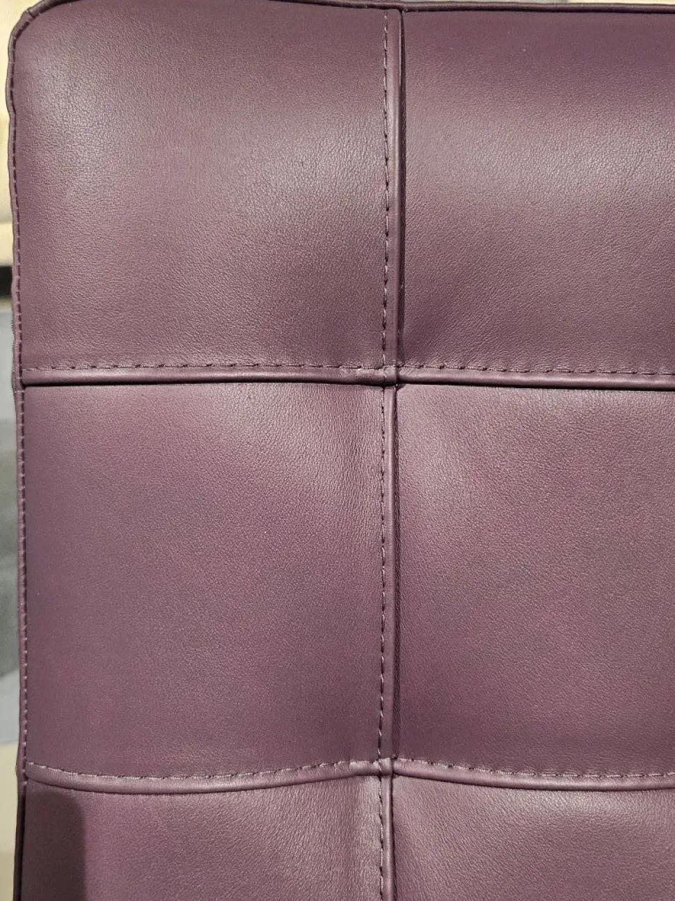 Poltrona in stile design Sissi Divanidea in Offerta Outlet