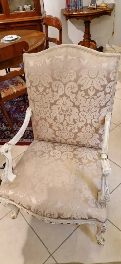 Poltrona in Tessuto 1 poltrona Collezione esclusiva a prezzo Outlet