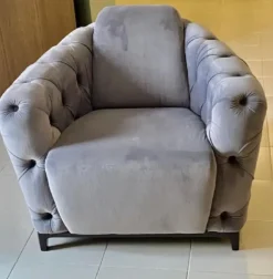 Poltrona in Tessuto Deliziosa Calia a prezzo Outlet