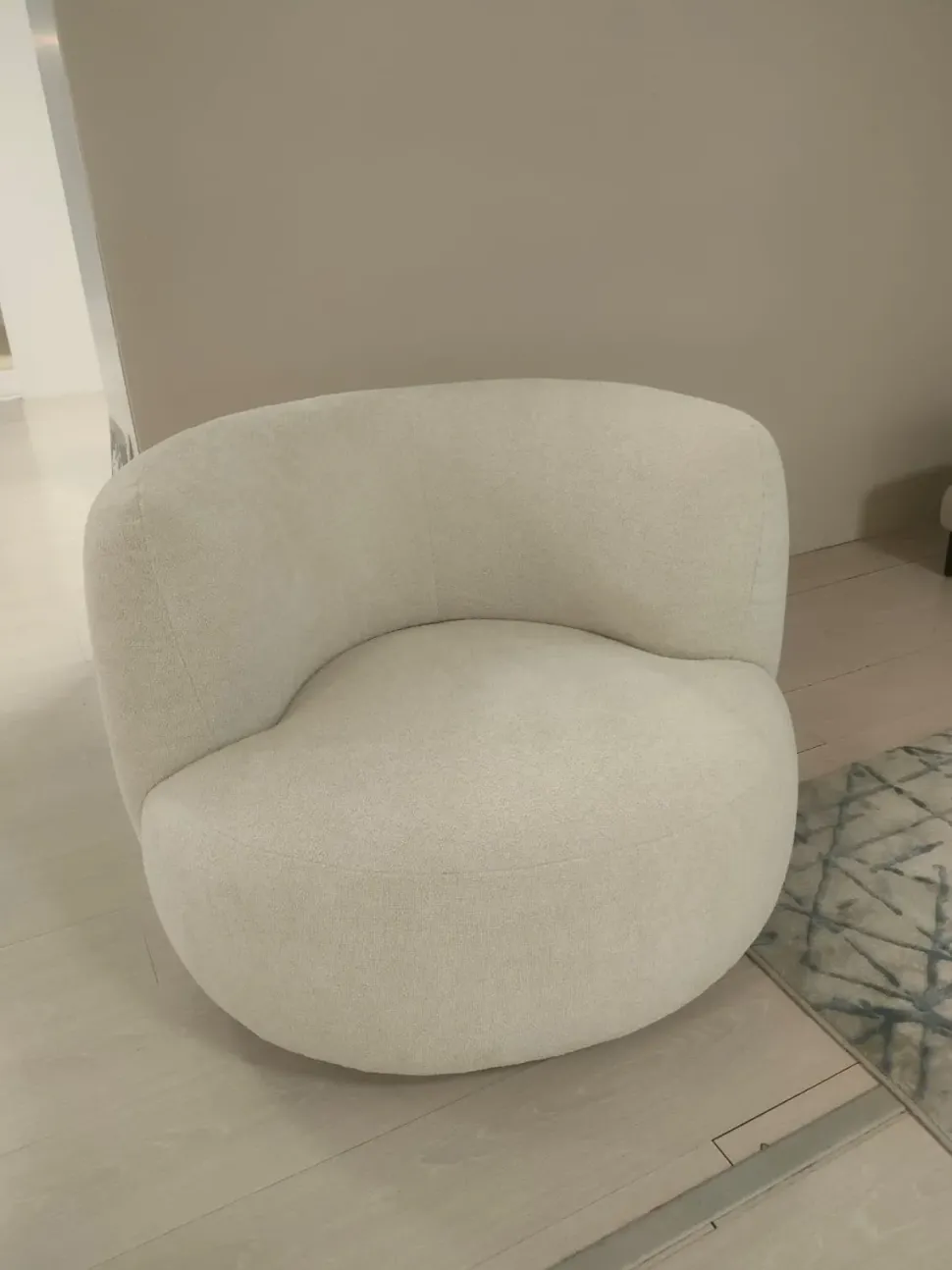 Poltrona in Tessuto Elisa Franco ferri a prezzo scontato