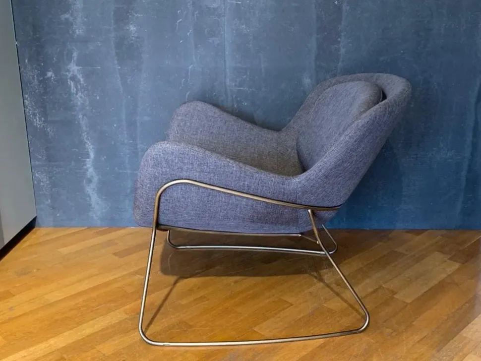 Poltrona Meghan Riflessi: seduta fissa, architetto Outlet.