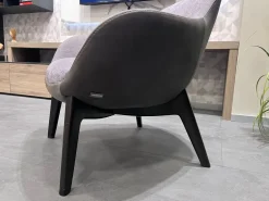 Poltrona modello Ghirla Nicoline ad un prezzo conveniente