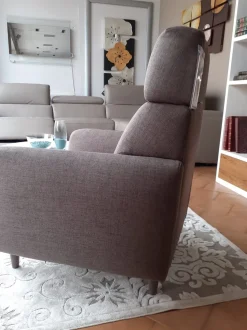 Poltrona modello Isabel Doimo salotti ad un prezzo vantaggioso