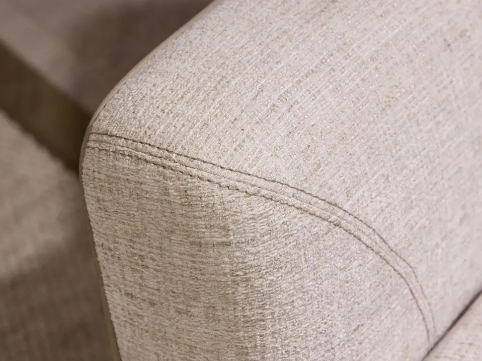 Poltrona modello Lynn outlet Diotti.com ad un prezzo imperdibile