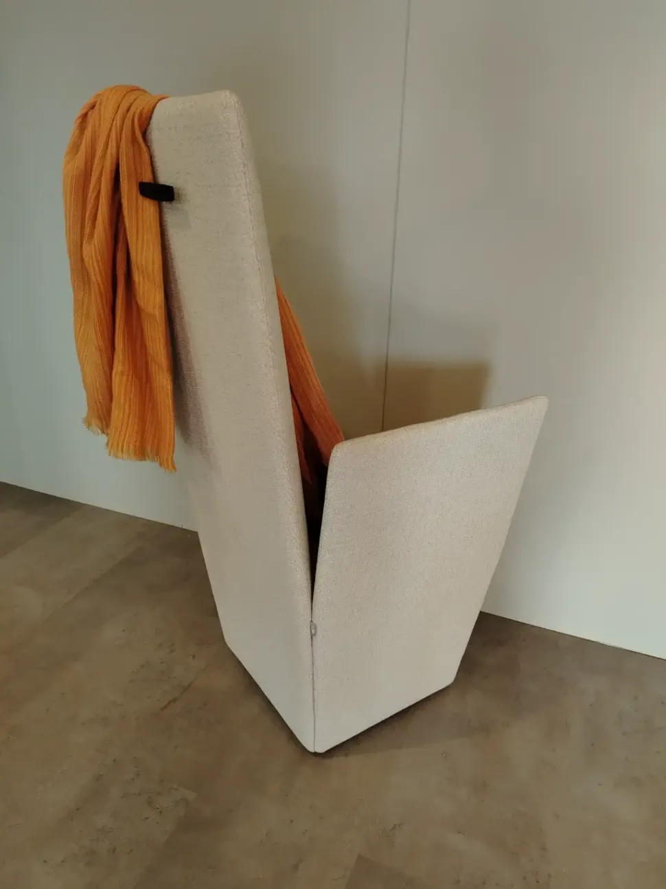 Poltrona modello Poltrocina valet Md house ad un prezzo vantaggioso