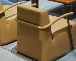 Poltrona modello Poltrona luxury pelle vari colori Md work con forte sconto