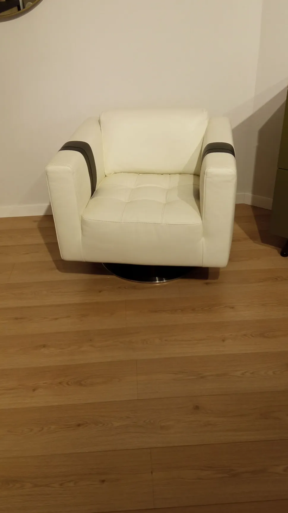 Poltrona modello Tiziano Max divani ad un prezzo vantaggioso