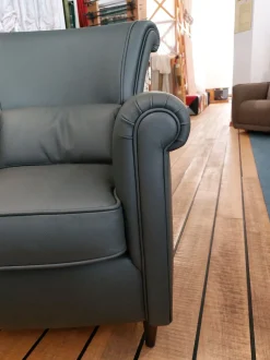 Poltrona Tiffany Art: lusso a prezzo scontato. Progettata da un interno.