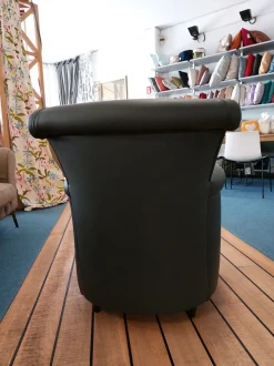 Poltrona Tiffany Art: lusso a prezzo scontato. Progettata da un interno.