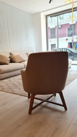 Poltroncina Hera poltrona Con seduta fissa Flexform a prezzi outlet