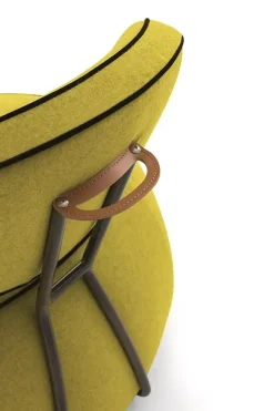 Poltroncina modello Story Felis in Tessuto a prezzo Outlet