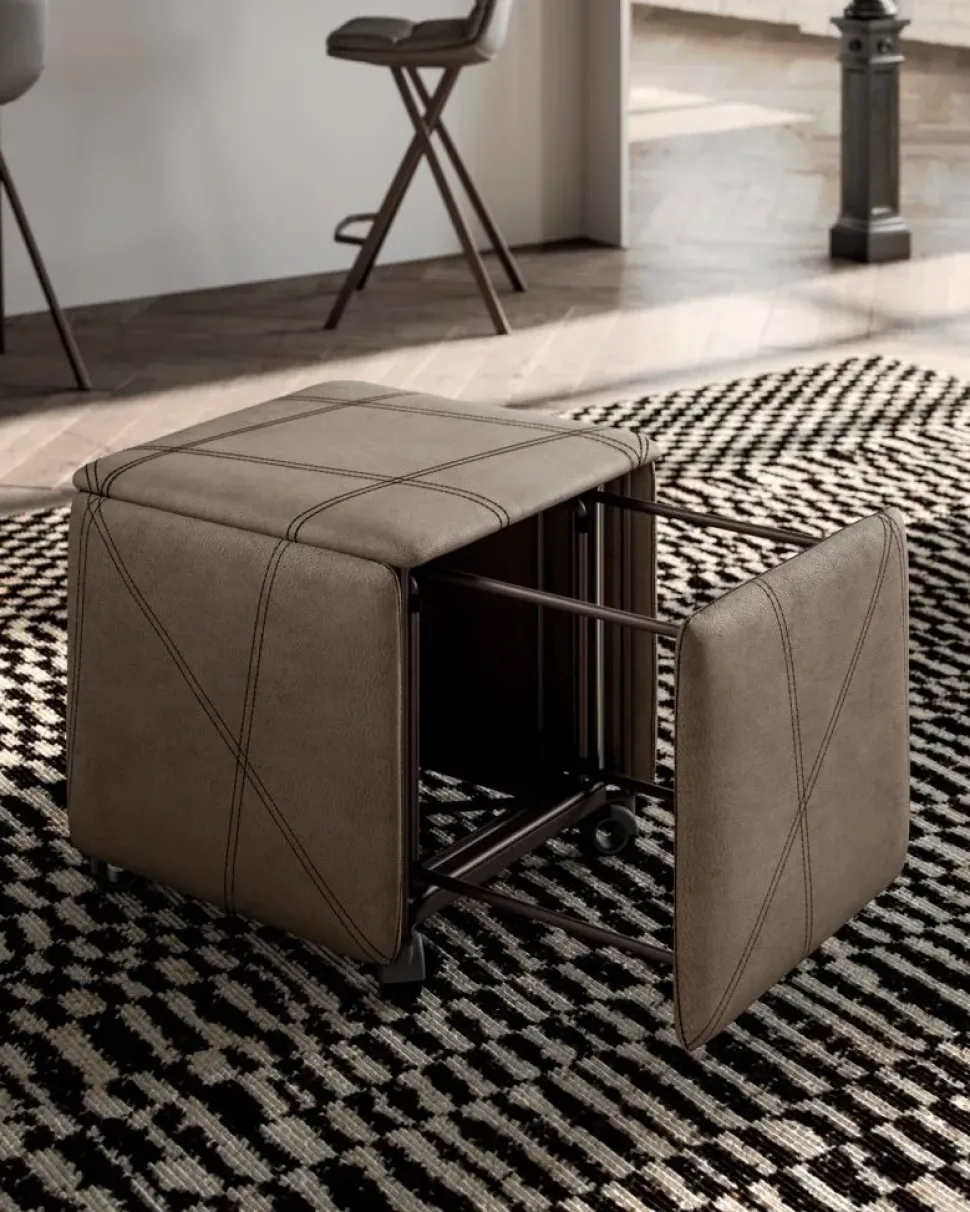 Pouf modello Cubix Ozzio con forte sconto