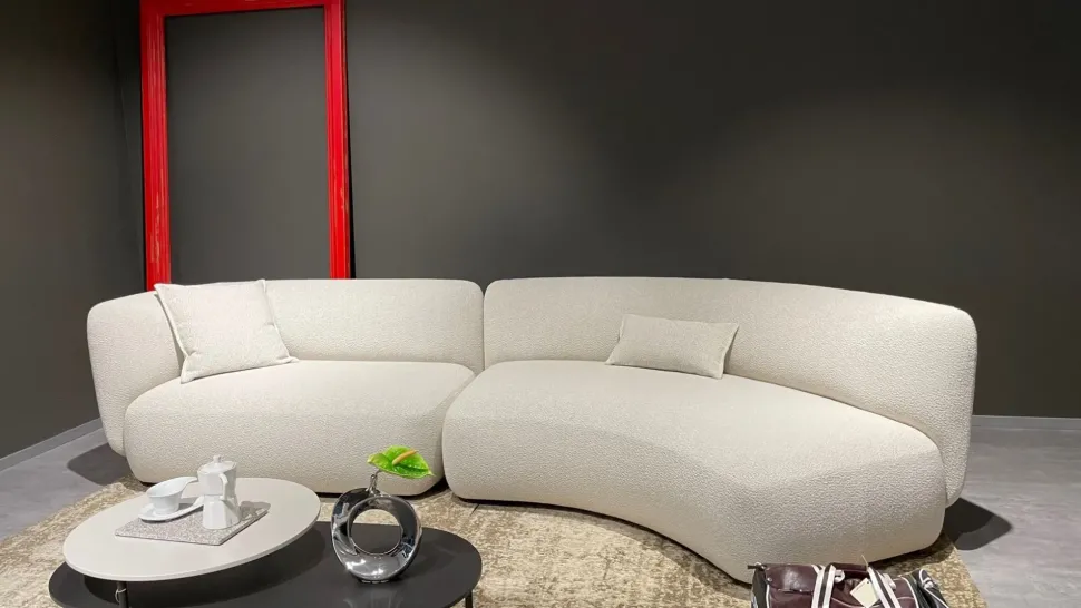 Progettista Interni: Divano Blossom Novamobili in Tessuto a 3999€. Un must per la tua casa!