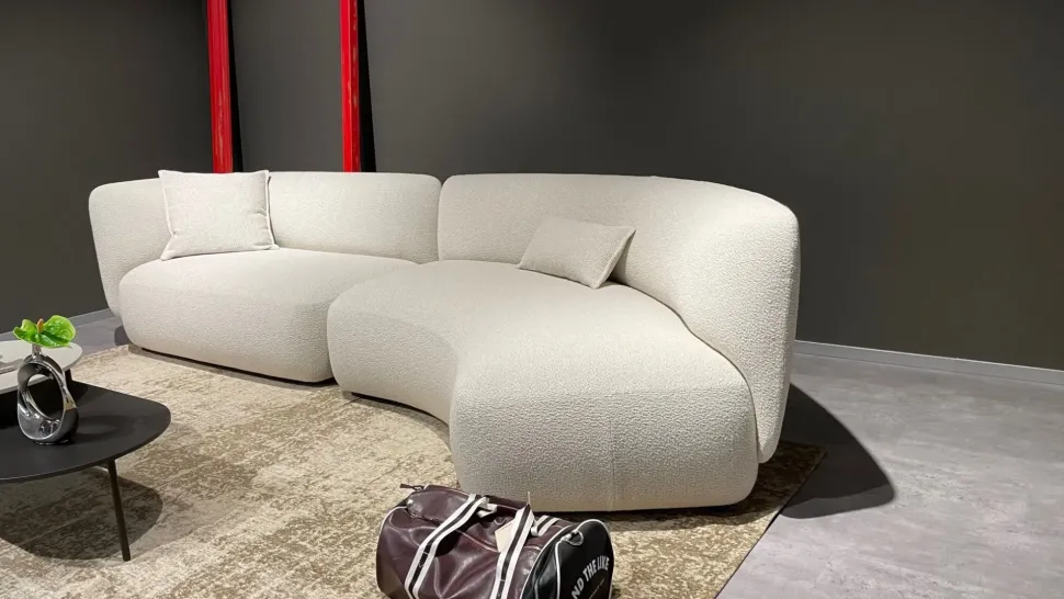 Progettista Interni: Divano Blossom Novamobili in Tessuto a 3999€. Un must per la tua casa!