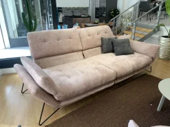 Richiedi il prezzo riservato del Divano Yvonne Collezione esclusiva in foto