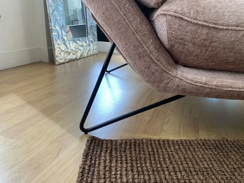 Richiedi il prezzo riservato del Divano Yvonne Collezione esclusiva in foto