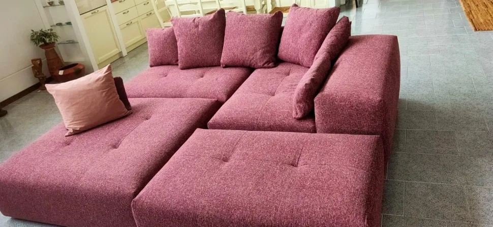 Richiedi ora il prezzo del divano Con penisola Taos l559 Excò in foto