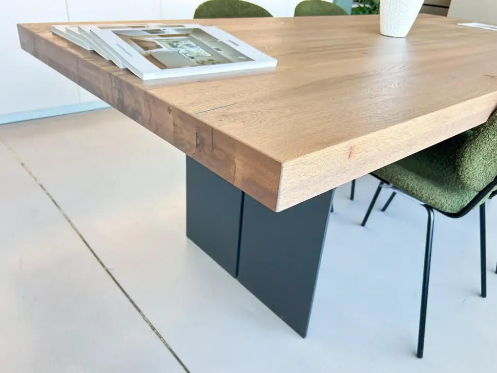 Richiedi ora il prezzo riservato del tavolo Tavolo Devina nais