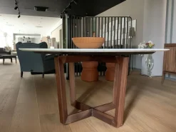 Scopri il prezzo riservato del tavolo Bolero Poltrona frau