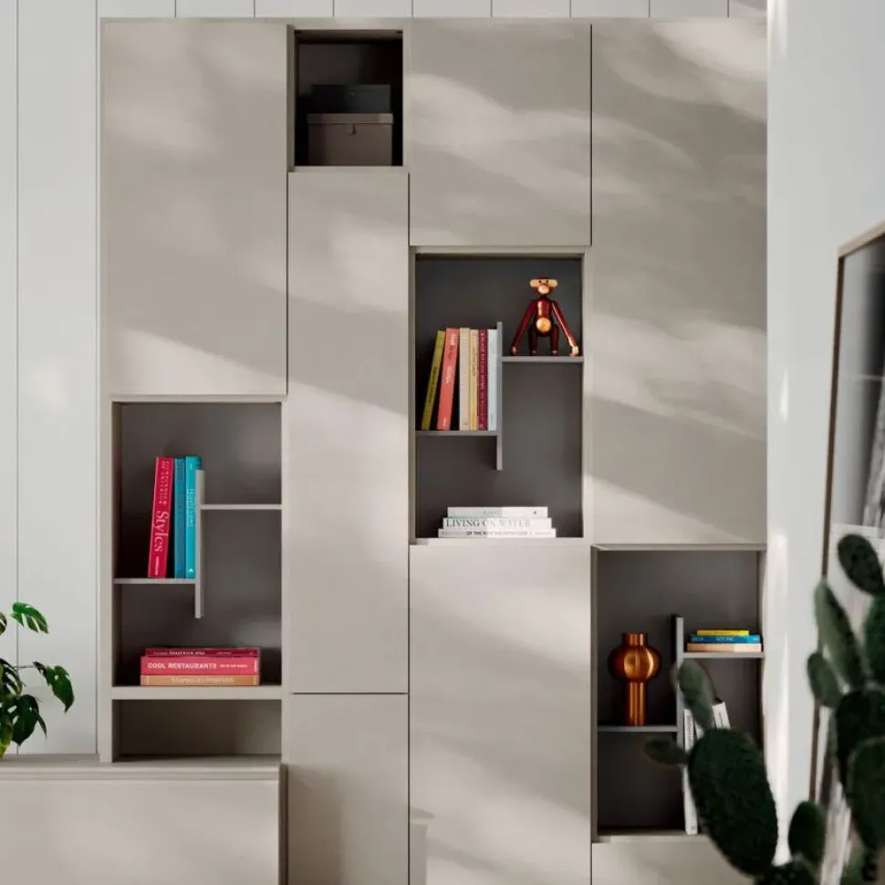 Scopri il soggiorno Orme in stile design in offerta!