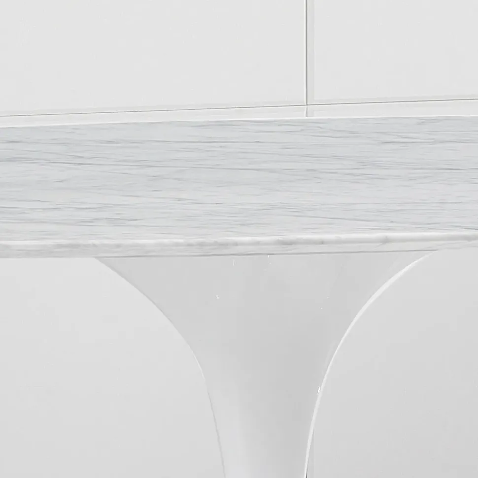 Scopri il Tavolo Corso Como Di Lazzaro a prezzo scontato!