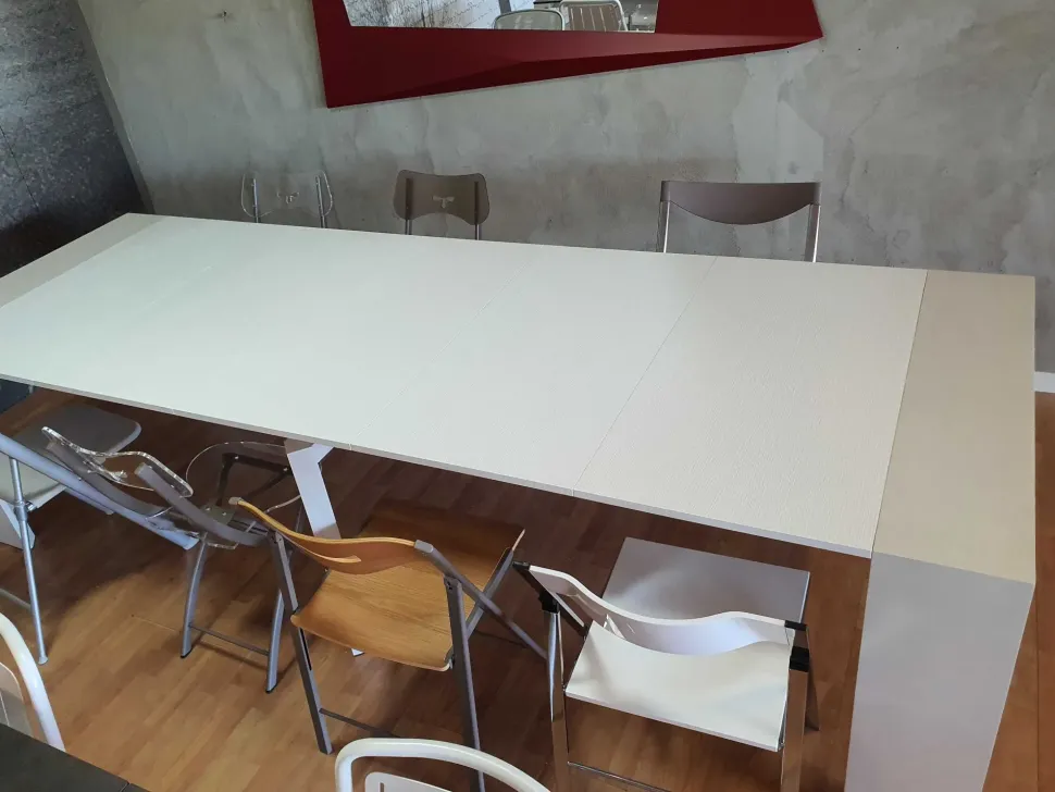 Scopri la consolle Golia Ozzio a prezzi outlet