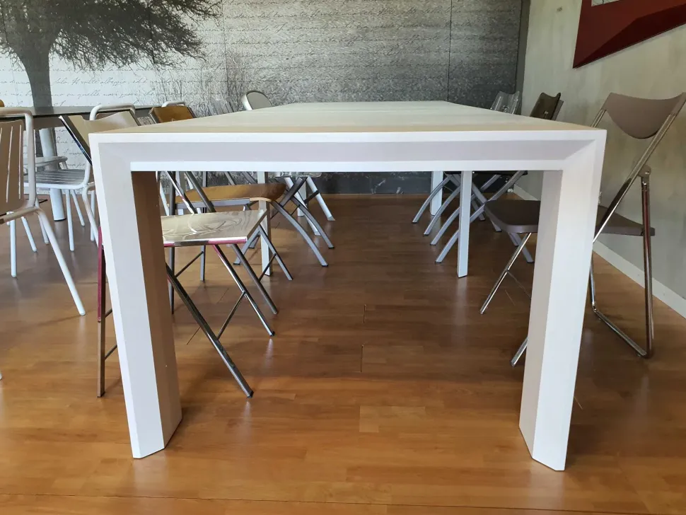 Scopri la consolle Golia Ozzio a prezzi outlet