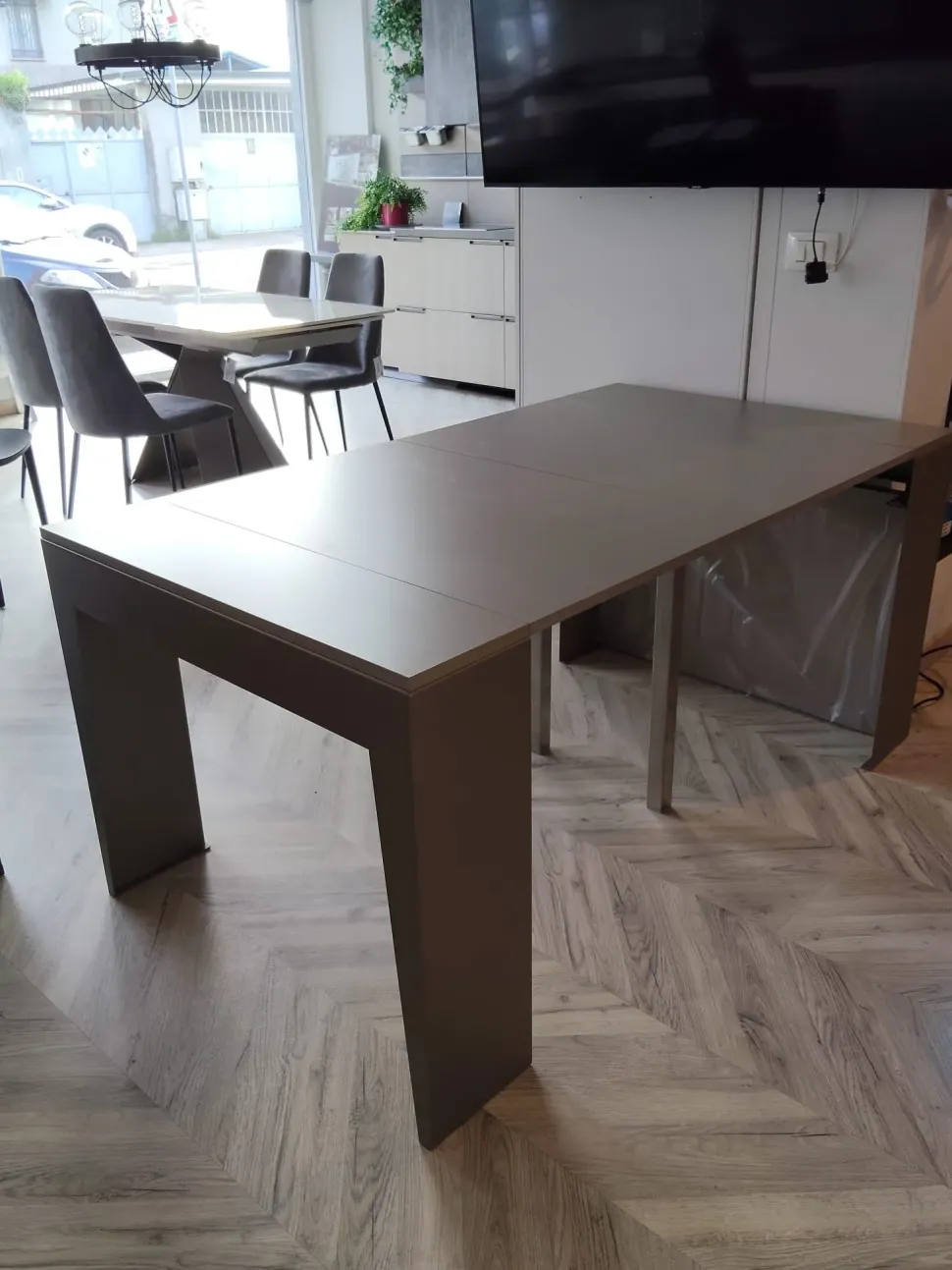 Scopri la consolle Marvel Pezzani a prezzi outlet