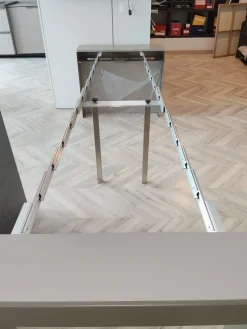 Scopri la consolle Marvel Pezzani a prezzi outlet