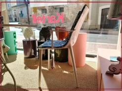 Sedia con braccioli Hhh di Kartell a prezzo scontato