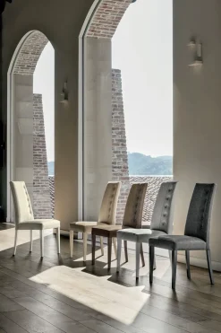 Sedia con schienale alto modello Bellinzona a prezzo riservato