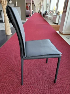 Sedia con schienale medio Boys Ozzio a prezzo ribassato