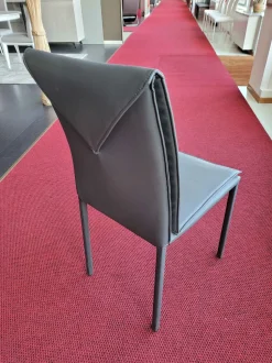 Sedia con schienale medio Boys Ozzio a prezzo ribassato