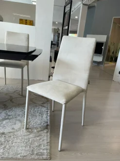 Sedia con schienale medio Sedia cloe di Scavolini a prezzo scontato