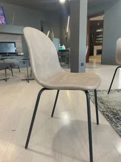 Sedia da soggiorno Academy Connubia a prezzo scontato