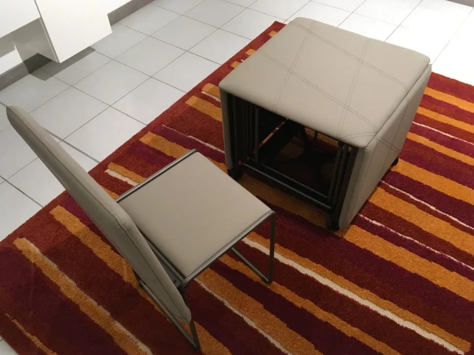 Sedia da soggiorno Cubics pouff Ozzio a prezzo scontato