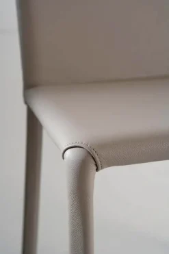 Sedia da soggiorno Lunette Ozzio a prezzo Outlet