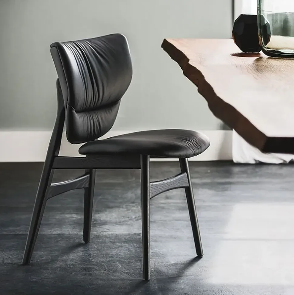 Sedia Dumbo di Cattelan: scopri il prezzo riservato!