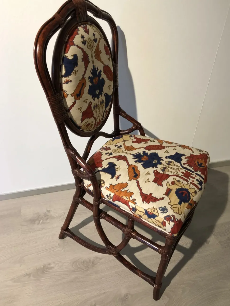 Sedia Gaia Eurogroup in OFFERTA OUTLET