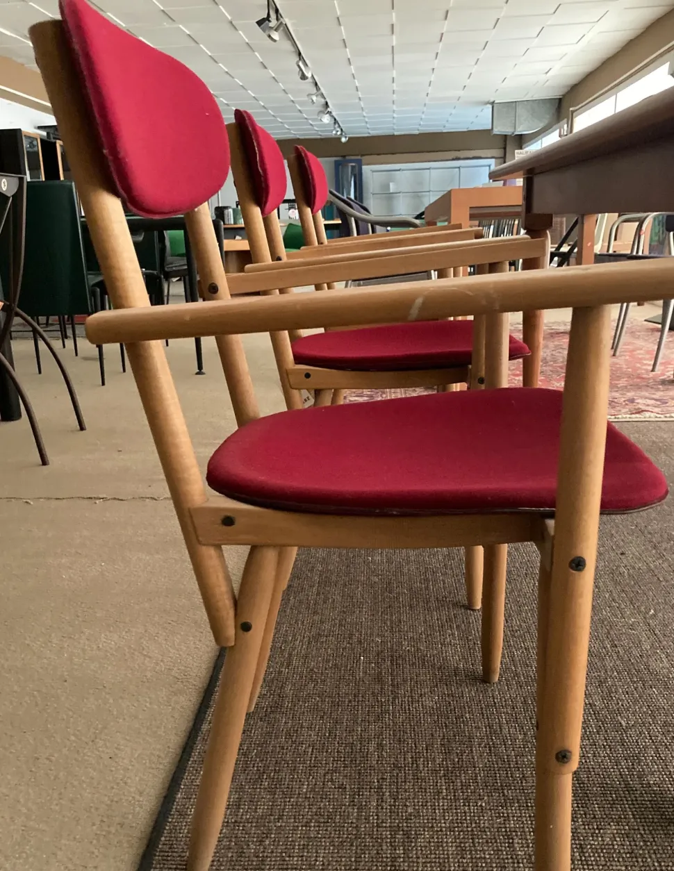 Sedia in legno con braccioli Legno in Offerta Outlet