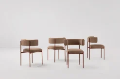 Sedia in tessuto modello Amelie p m ts di Midj