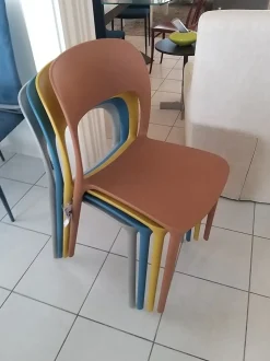 Sedia modello Gipsi a marchio Bontempi scontata del 25%