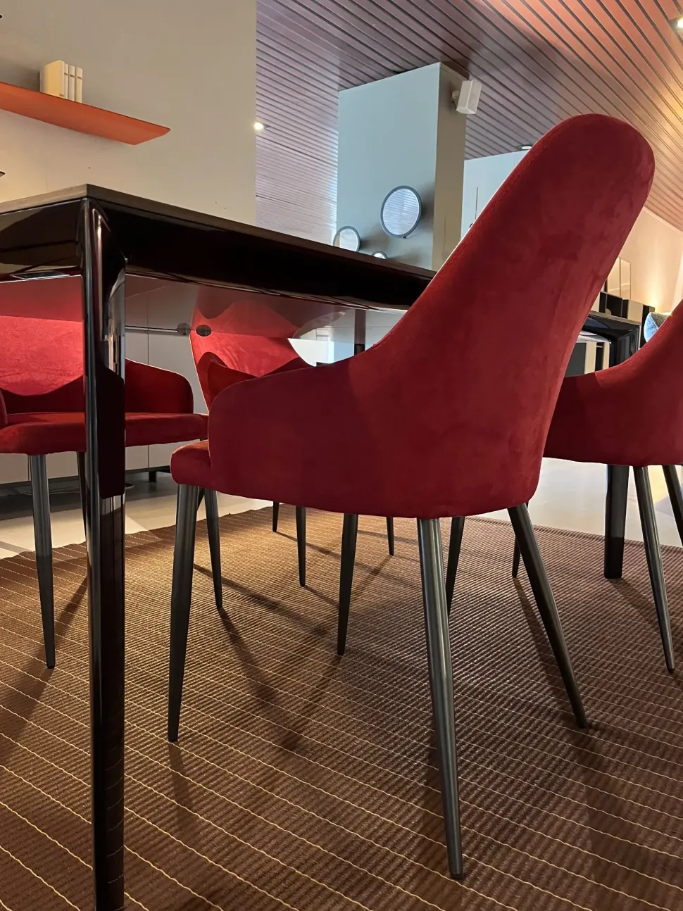 Sedia modello Matilda 4471 a marchio Ingenia scontata del 20%