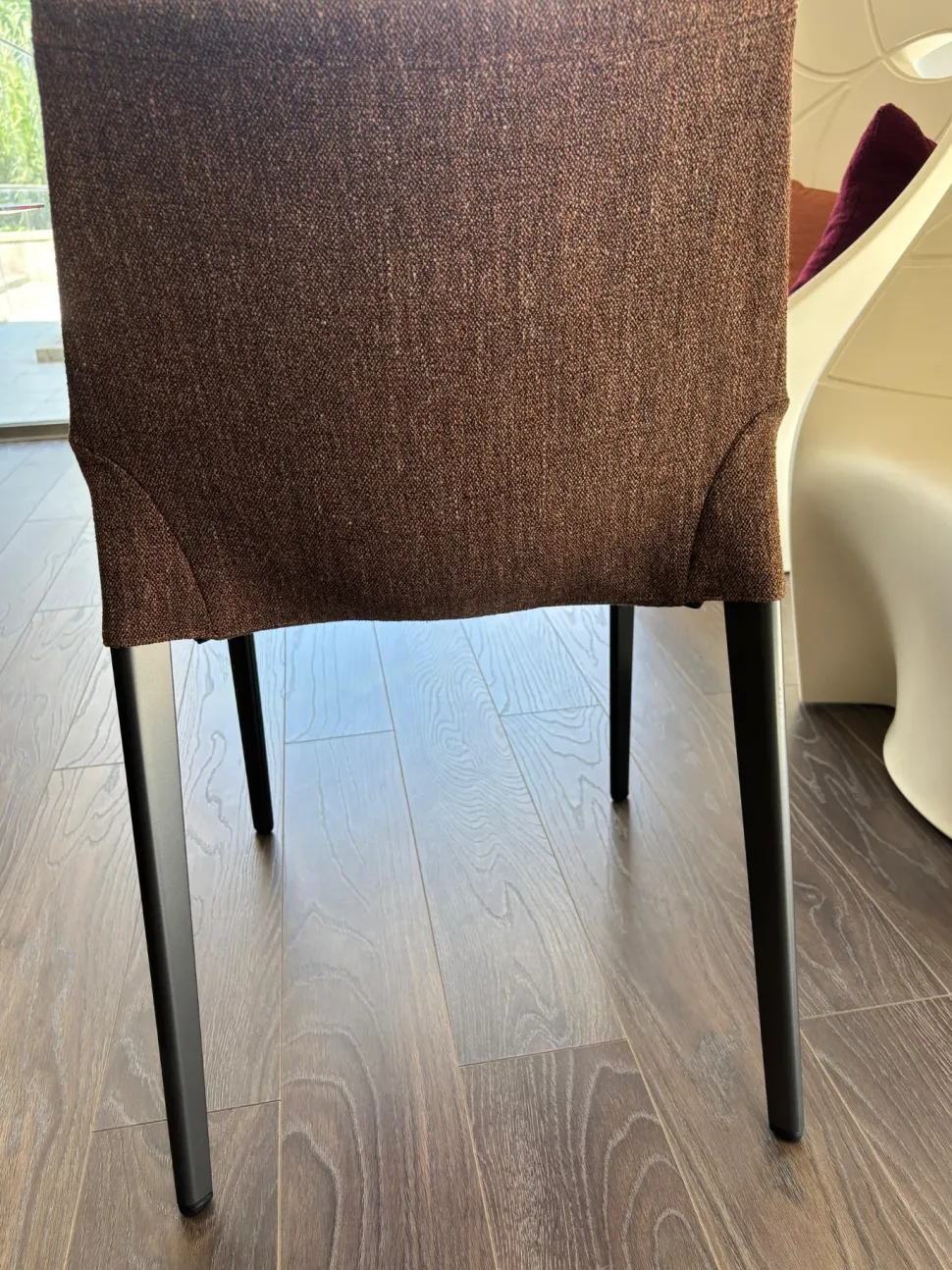 Sedia modello Outline da soggiorno di Molteni & c -30%