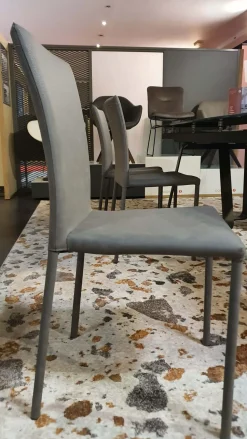 Sedia modello Premiere nabuk  da soggiorno di Ozzio -69%