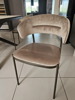 Sedia modello Sedia ego br con bracciolo  di Ozzio: richiedi ora il prezzo