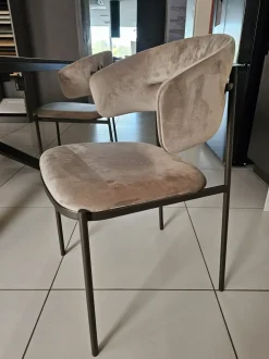 Sedia modello Sedia ego br con bracciolo di Ozzio: richiedi ora il prezzo