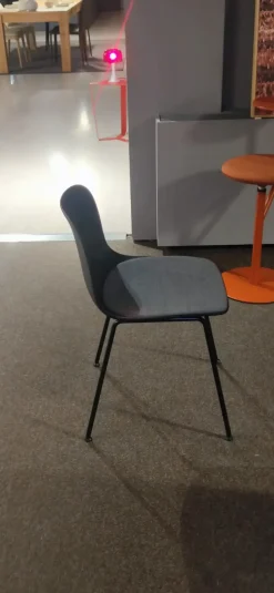 Sedia modello Seela di Lapalma: contatta il venditore per scoprire il prezzo